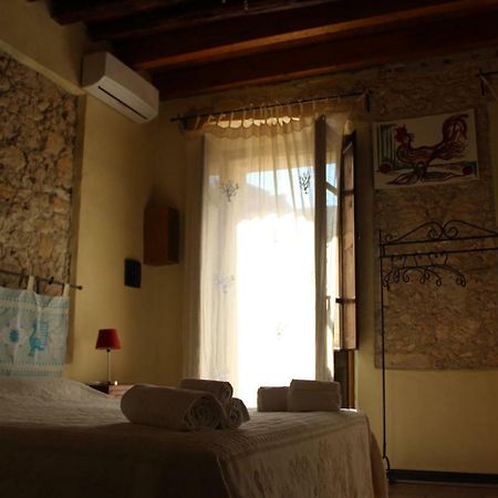 Sant Efisio Host Hotel Cagliari Luaran gambar