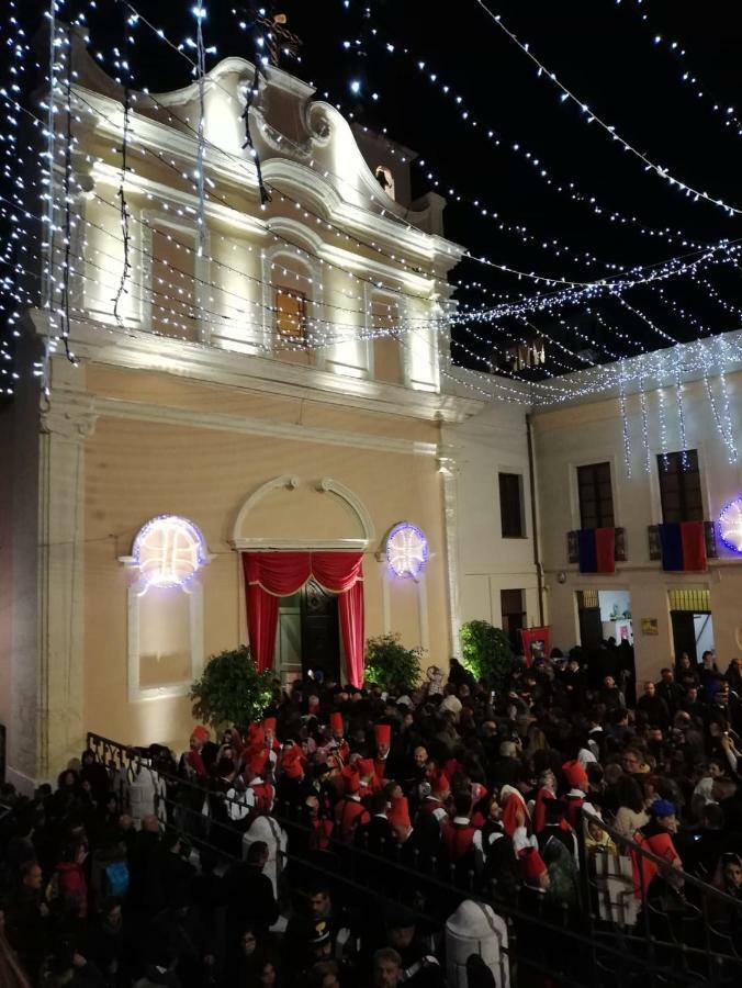Sant Efisio Host Hotel Cagliari Luaran gambar